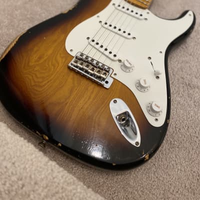 Fender Custom Shop Namm 2019 LTD - 1955 Relic Stratocaster - 2 Tone Sunburst - (Mint!) (Pre-owned) image 12
