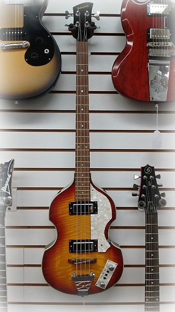 Johnson Violin Beatle Bass
