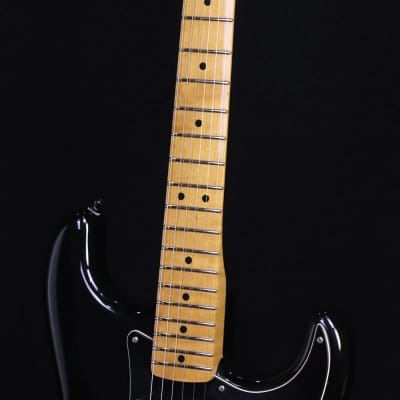 Fender Mexico Standard Stratocaster HSS Black [09/21] | Reverb