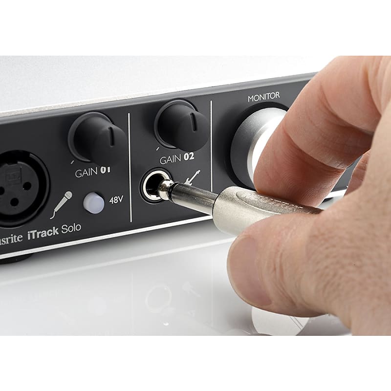 Focusrite iTrack Solo Lightning Audio Interface | Reverb Focusrite iTrack Solo Lightning Audio Interface | Reverb