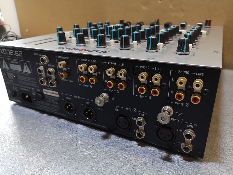 Allen & Heath Xone:62 6 Channel Professional DJ Mixer - Made In UK