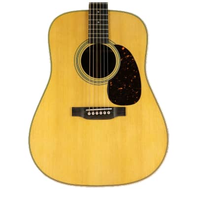 Martin Standard Series D-28