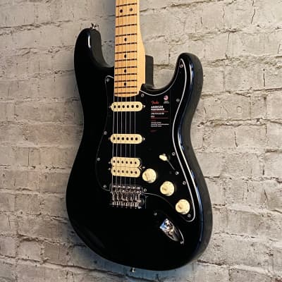 Fender American Performer Stratocaster HSS - Black w/Maple Fingerboard image 4