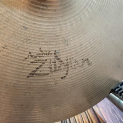 Zildjian 13" A Series Mastersound Hi-Hat Cymbals (Pair) - Traditional (Test video included) image 8