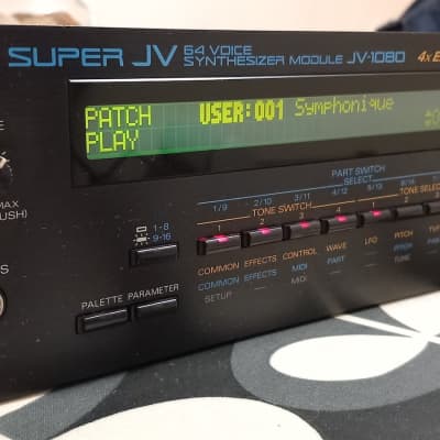 Roland JV-1080 64-Voice Synthesizer Module 1994 - 2001 - Black