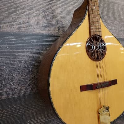 Bouzouki world deals