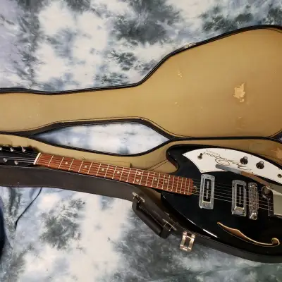 Video Demo 1968 Teisco May Queen Black White Pro Setup New Strings Original Soft Shell Case image 15