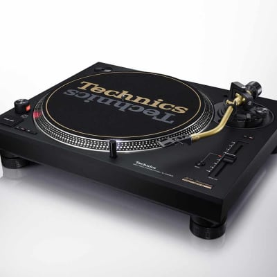 Technics SL-1200MK7L-BLACK Limited Edition DJ Turntable System - Black