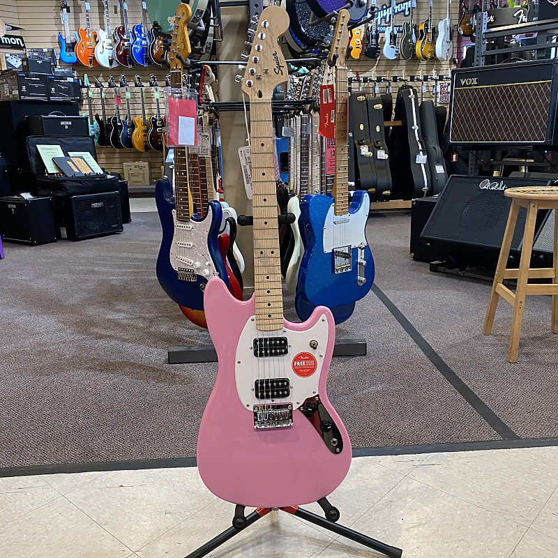 SQUIER SONIC™ MUSTANG® HH Maple Fingerboard, White Pickguard SQUIER SONIC™ MUSTANG® HH Maple Fingerboard, White Pickguard