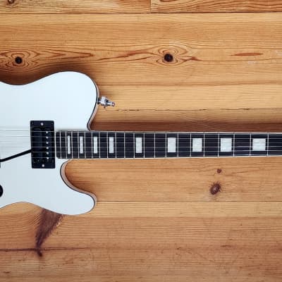ギター Jackson Super Dinky SSH GROVER JACKSON Grover Jackson Super Dinky standard SSH - guitarinside.com