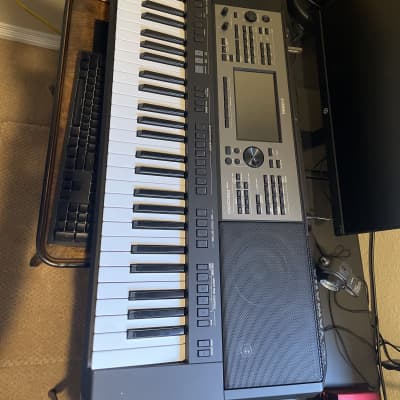 Yamaha PSR-A5000 61-Key Arranger Workstation 2021 - Present - Black