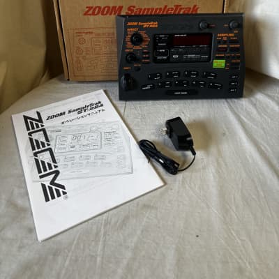 Zoom SampleTrak ST-224 Sampler w/ box power supply