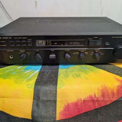 Harman Kardon HK 6250 audiophile Amplifier for sale.