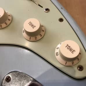Fender® Custom Shop Beatle Spec 1961 Relic Stratocaster Electric Guitar 2017 Sonic Blue image 11