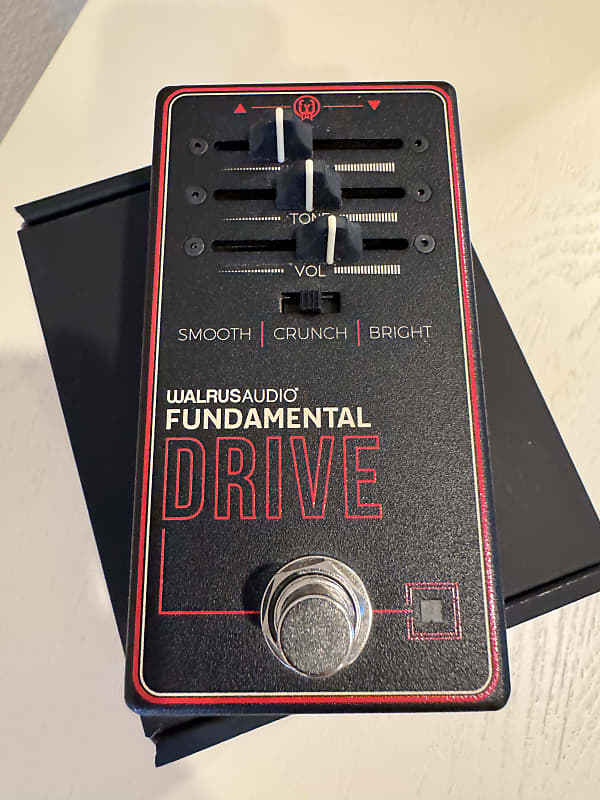 Walrus Audio Fundamental Drive