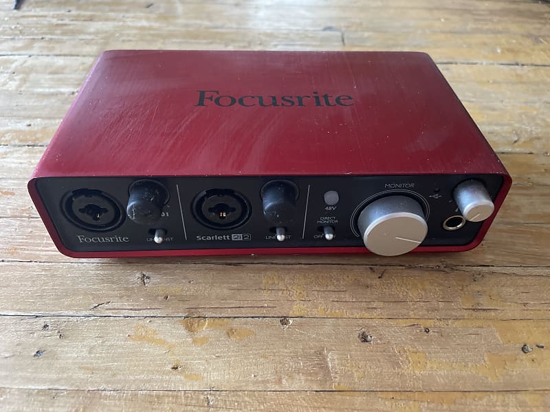 Focusrite scarlett store 2i2 guitar