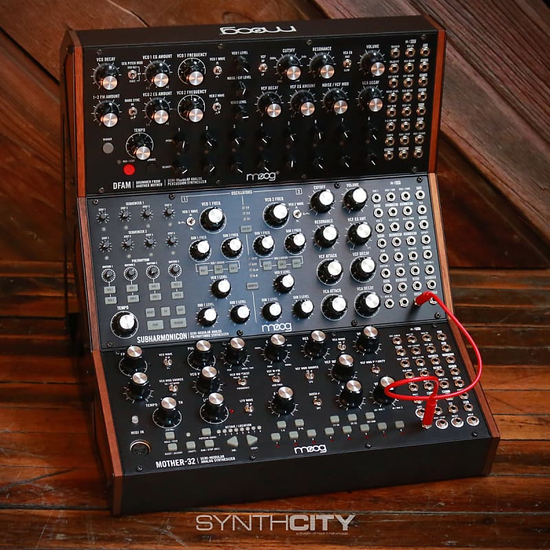 Moog Mother-32 + DFAM + Subharmonicon +α Moog Subharmonicon: What's New, What's Changed? – Kraft Music