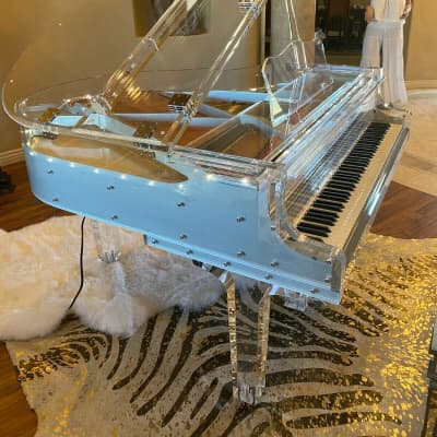 akril Crystal Grand Pianoakril Crystal Grand Piano  