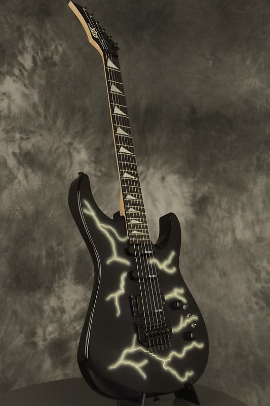 1990's Kaman GTX 23 LIGHTNING BOLT graphics non-Applause