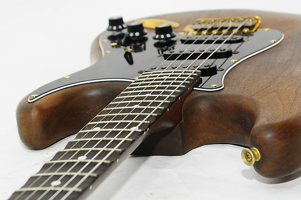 Fender Japan Stratocaster ST62-115 WAL Walnut Electric Fender Japan Stratocaster ST62-115 WAL Walnut Electric