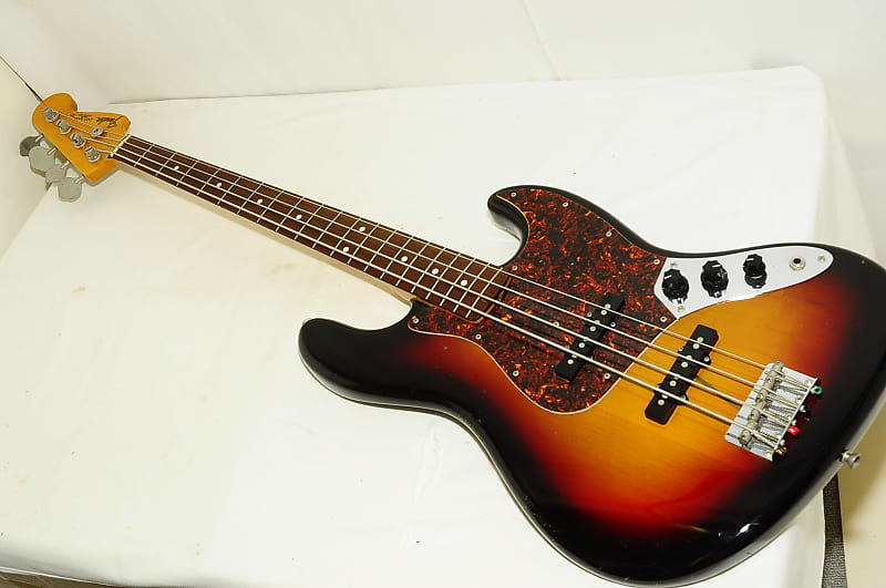 fender 重なら Japan Jazz Bass フレットレス Rシリアル