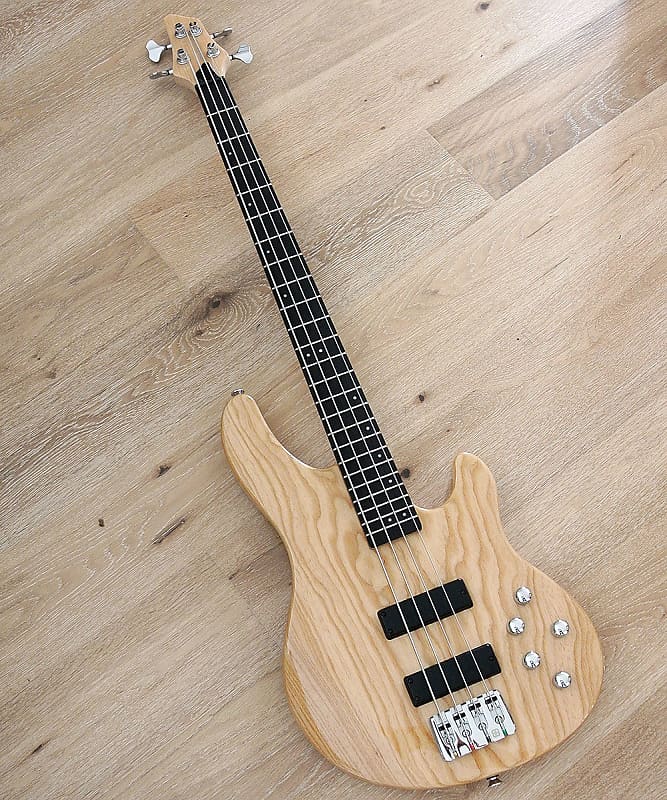 Clover - Avenger 4-1 - 4 string active bass with Nordstrand Pickups and Swamp Ash Body image 1