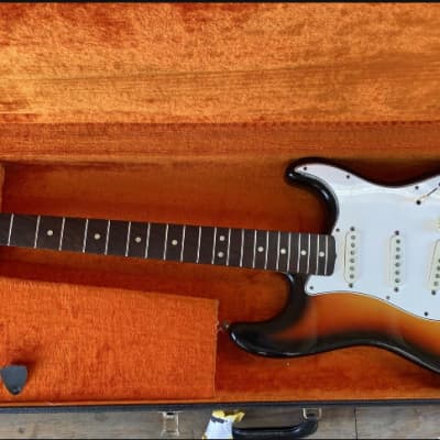 Fender Stratocaster 1965 image 3