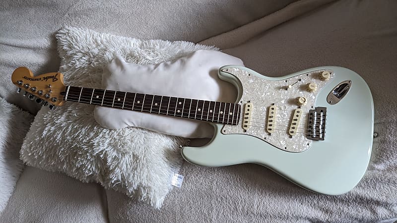 Fender Deluxe Roadhouse Stratocaster 2008 - 2015