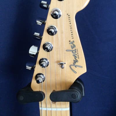 Fender American Standard Stratocaster with Maple Fretboard 2008 - 2016 - Sienna Sunburst image 12