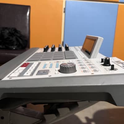 Akai MPC Renaissance Groove Production Studio 2012 - 2019 - Grey image 5