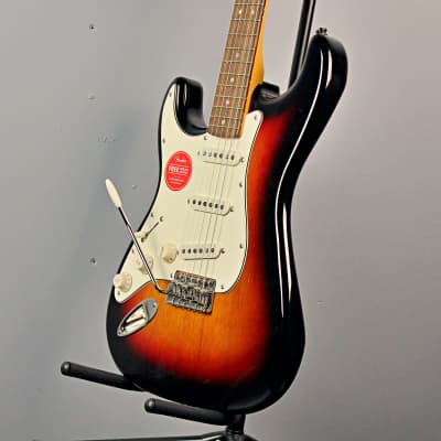 Squier Classic Vibe '60s Stratocaster Left-Handed (2020, 3-Tone Sunburst) image 3
