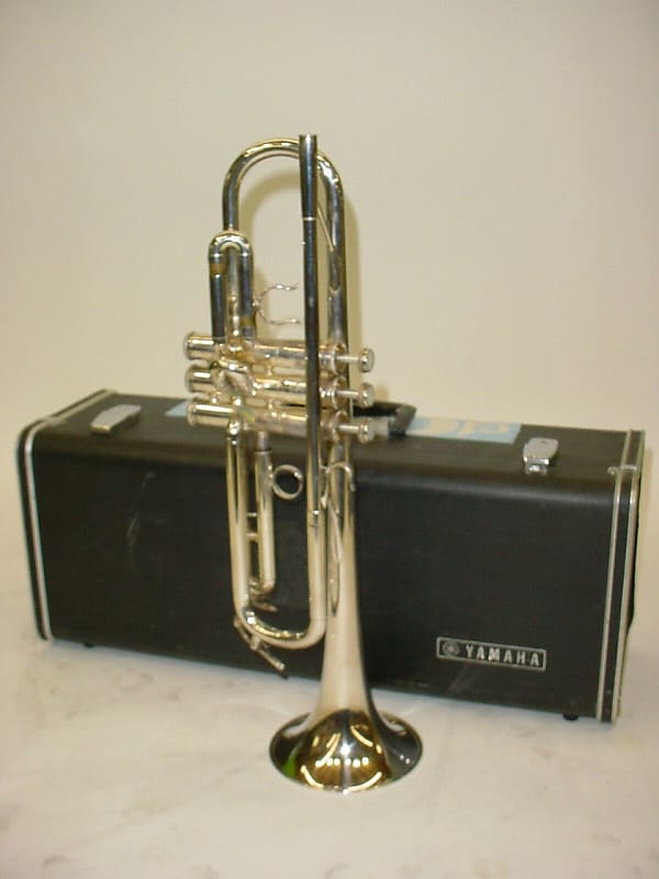 Vintage Yamaha YTR-732 Bb Trumpet Includes Case