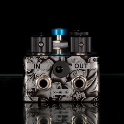 Flattley Guitar Effect Pedals Platinum Series Poison Ivy Bass Fuzz Pedal image 3