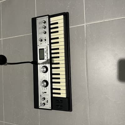 Korg MicroKorg XL 37-Key Synthesizer/Vocoder | Reverb