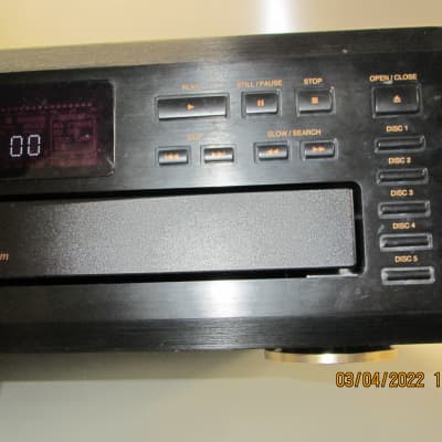 Denon Model DVM-1800 5 Disc Changer - Audio CD's and DVD's  -  w 24-bit, 96-kHz D/A Audio Converter image 9