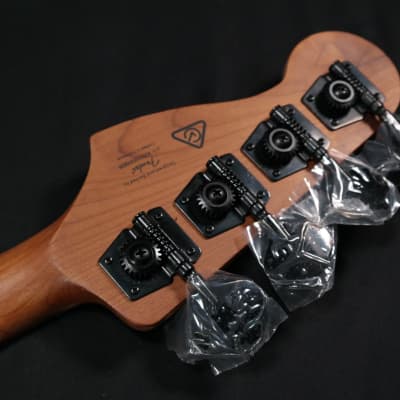 Squier Contemporary Active Precision Bass PH - Laurel Fingerboard - Black Pickguard - Sunset Metallic - 636 image 2