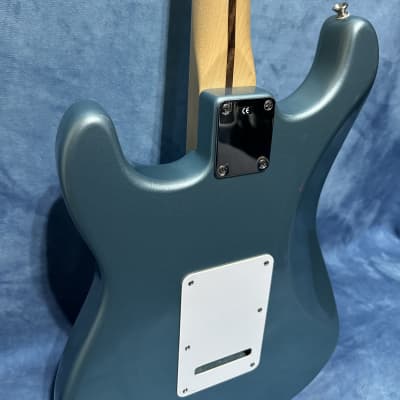 Fender Standard Stratocaster MIM 2002 Blue Agave image 17