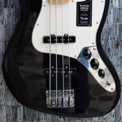Fender Player Jazz Bass, Maple Fingerboard, Black for sale