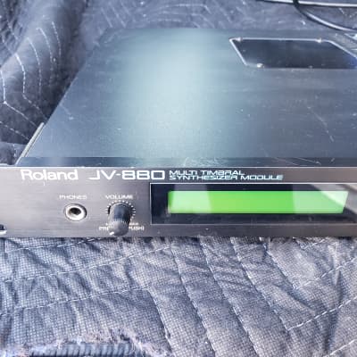 Roland JV-880