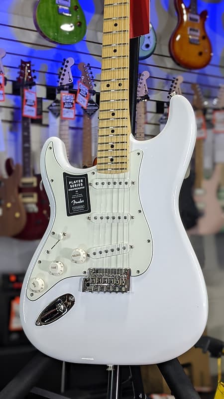 Fender Player Stratocaster Left-handed - Polar White with Maple Fingerboard Authorized Deal! 317 image 1