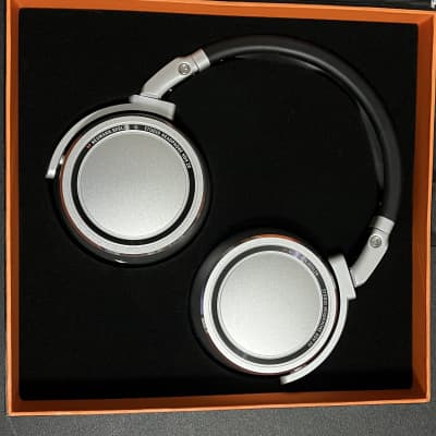 ULTRASONE Signature MASTER MkII (sealed dynamic headphones