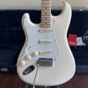 2019 Fender American Professional Stratocaster Lefty Olympic White