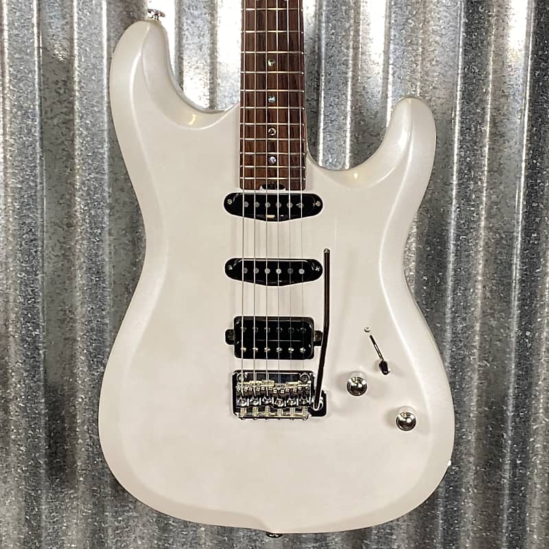 Musi Capricorn Fusion HSS Superstrat Pearl White Guitar #0190 Used image 1