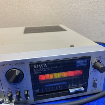 Freaky Aiwa MIX-5 BBD echo/chorus mixer with a dazzling light show. Prepare to be mezzmerizzzzed image 11