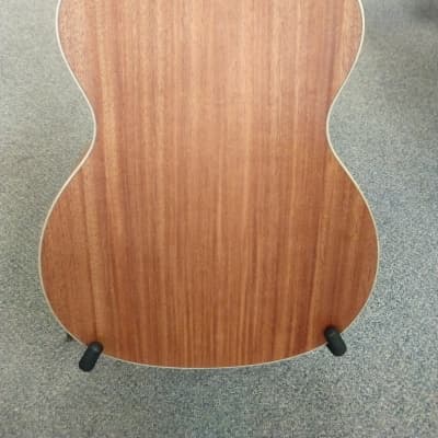 New Larrivee OM-40 Acoustic Guitar, Mahogany Back and Sides, Natural with Hardshell Case image 6
