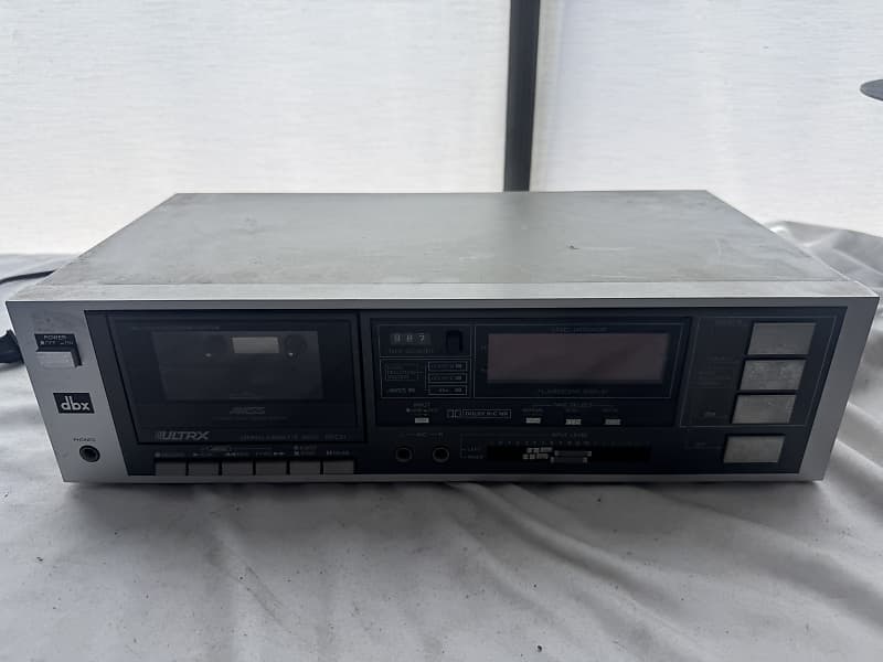 Vintage 80&#039;s SANYO ULTRX DBX Stereo Cassette Deck Model RD C21 RARE Tested Works  			