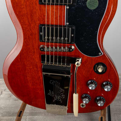 Gibson SG Standard 61 Maestro Vibrola, Vintage Cherry Sunburst | Demo image 7