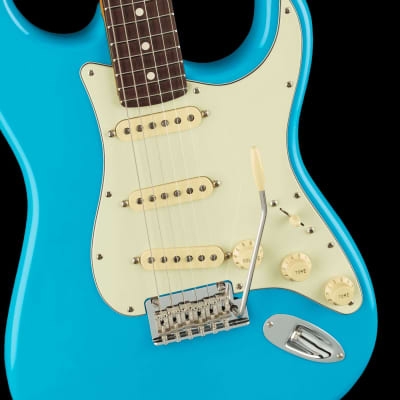 Fender American Professional II Stratocaster Rosewood Fingerboard Miami Blue image 2