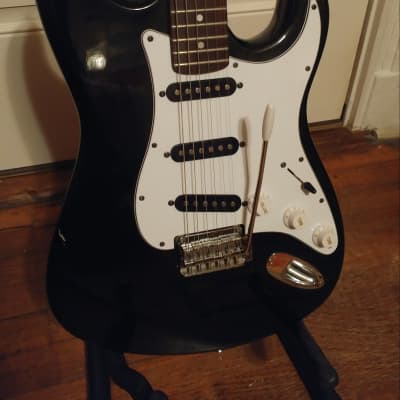 Tanara Samick Korean Stratocaster 1990s Black Great Player Guitar image 3