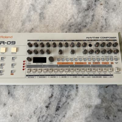 Roland Boutique Series TR-09 Rhythm Performer Drum Machine | Reverb